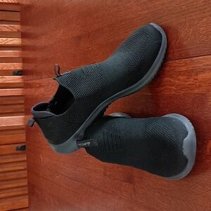 Skechers Women's Slip On Air Cooled Memory Foam  Ultra Stretch Sneakers b570